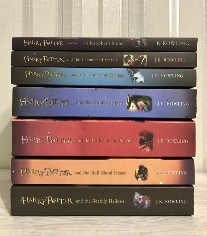Harry Potter. (Гаррі Поттер). Дж. К. Роулінг. (англійська мова) комплект із 7ми книг.